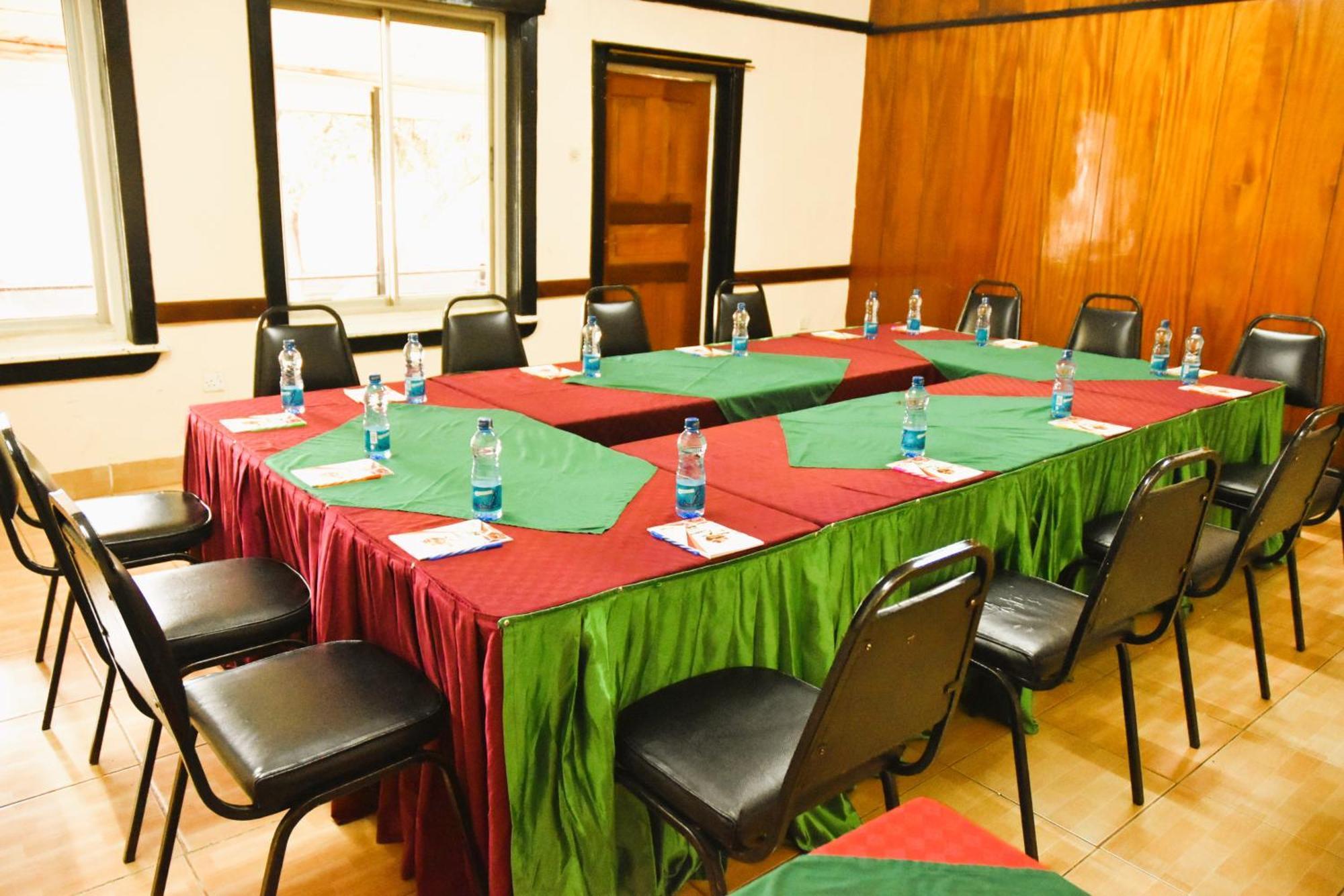 Wagon Wheel Hotel אלדורט מראה חיצוני תמונה